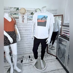 Old Navy White Graphic T-Shirt